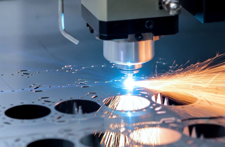 What is a CNC Plasma Cutter and How Does it Work?